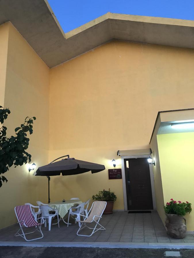 Beb Brusce' Franco E Tina Acomodação com café da manhã Ragusa Exterior foto